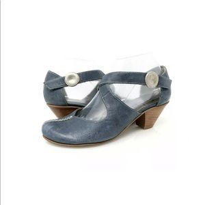 Fidji Mary Jane Pump Shoes Hook Loop Split Toe